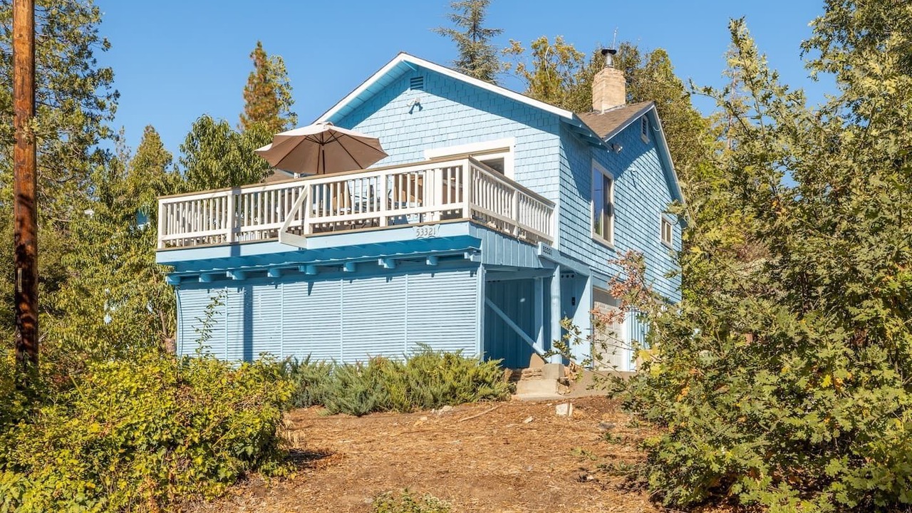 Photo of Outdoor in Bass Lake