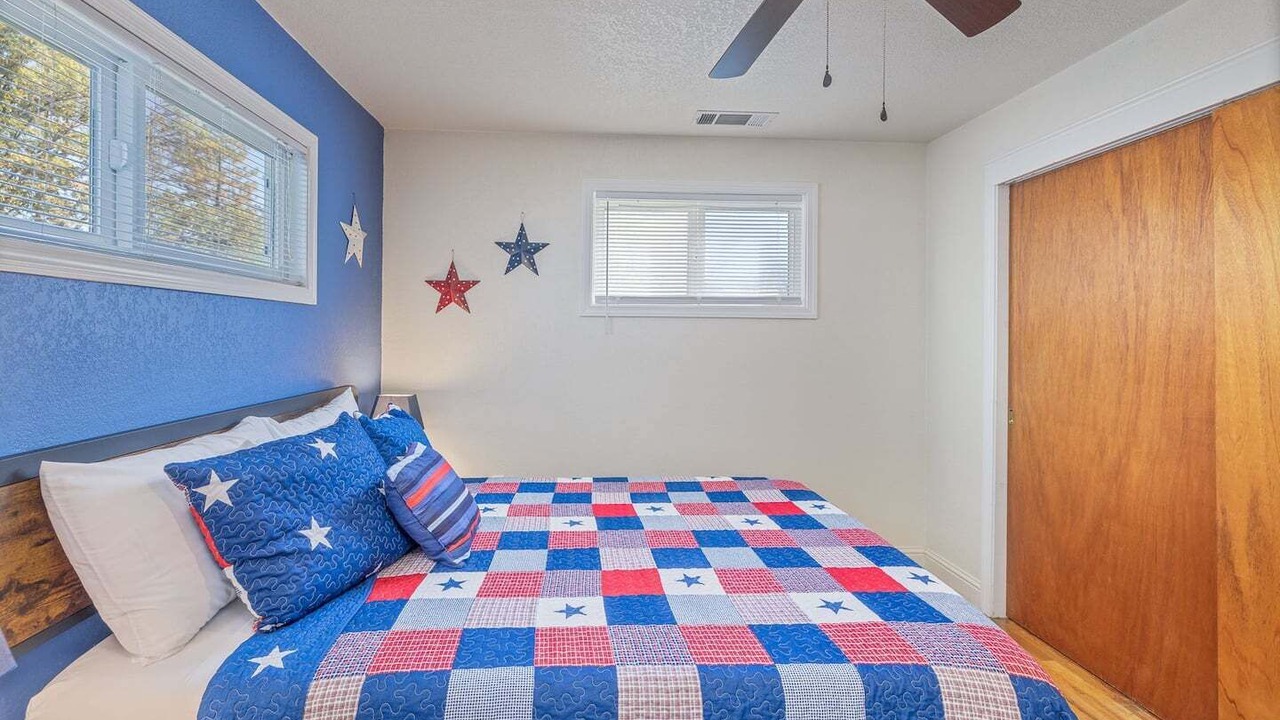 Photo of Bedroom in Bass Lake