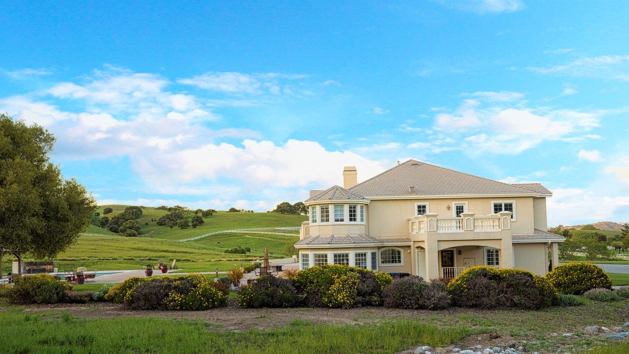 Photo of Outdoor in Salinas
