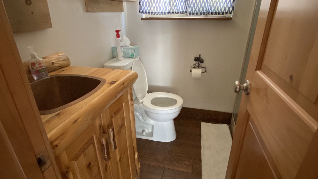 Photo of Bathroom in Sunnyside