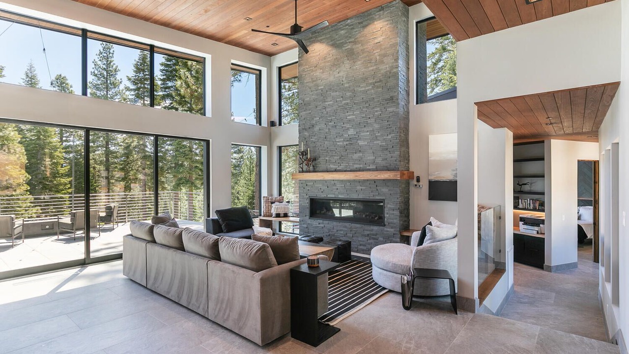 Photo of Livingroom in Ponderosa Palisades