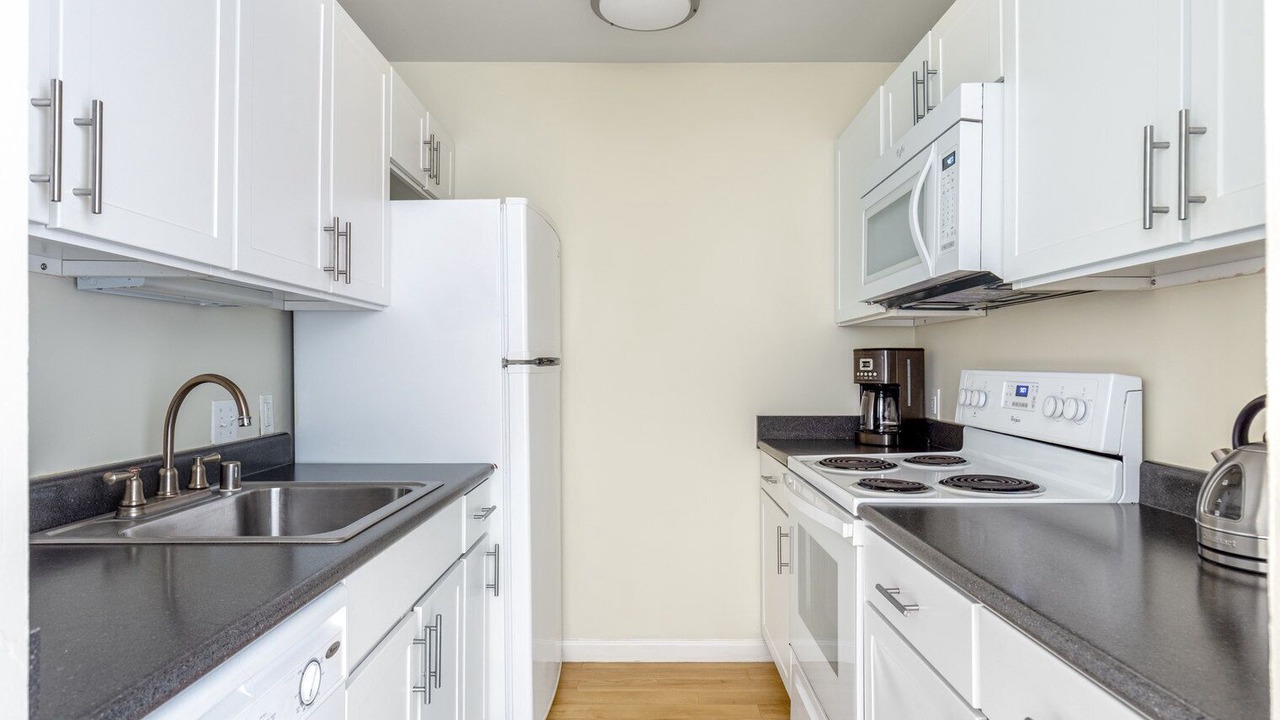 Photo of Kitchen in Central San Mateo