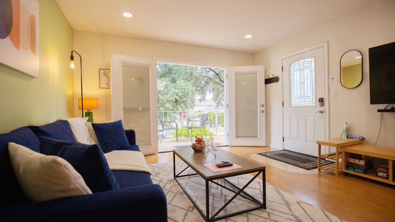 Photo of Livingroom in Sunnyvale