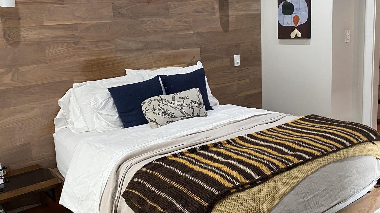 Photo of Bedroom in West Menlo Park