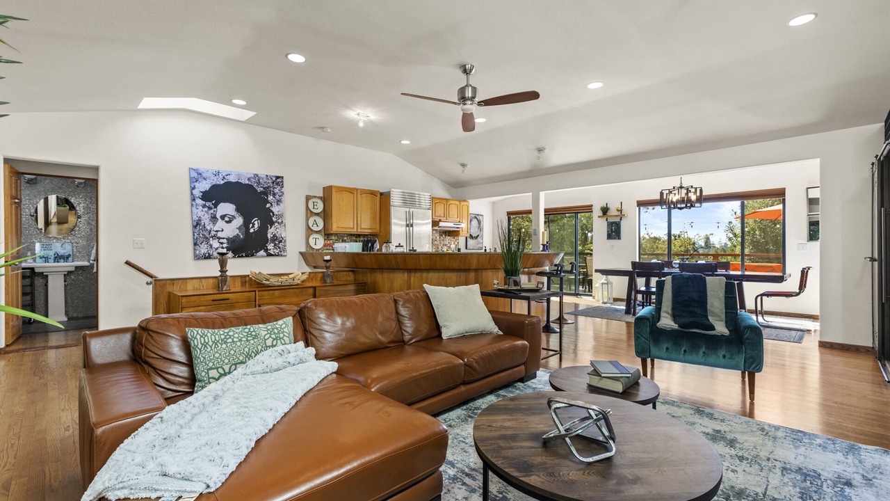 Photo of Livingroom in Merriewood