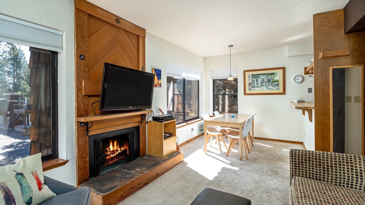 Photo of Livingroom in Bear Valley