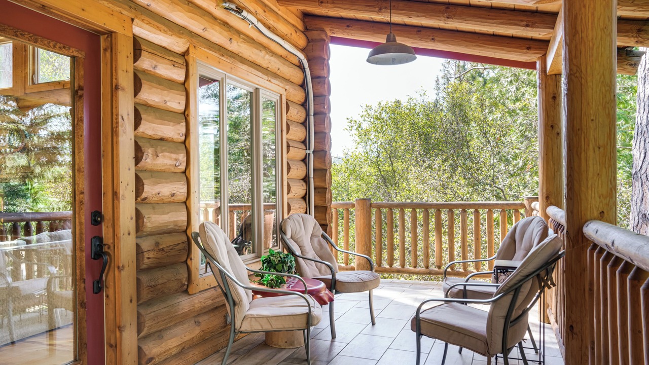 Photo of Outdoor in Groveland