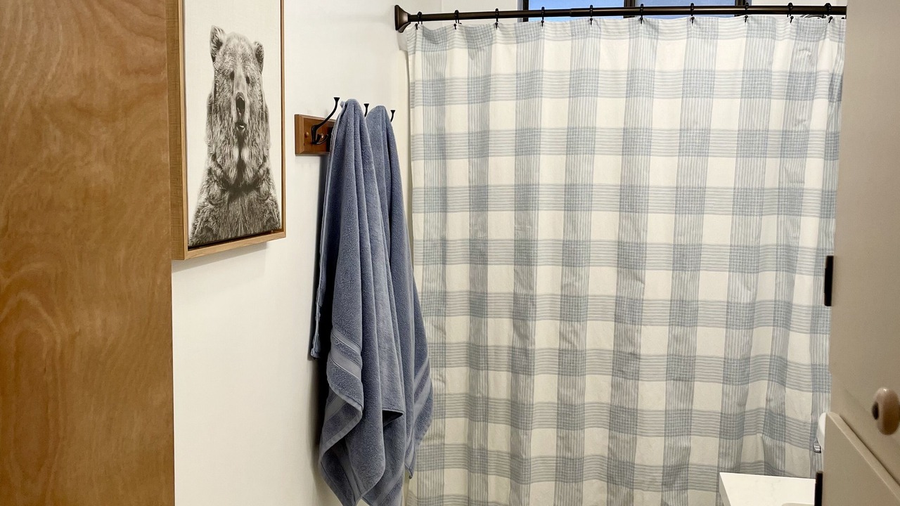 Photo of Bathroom in Mi-Wuk Village