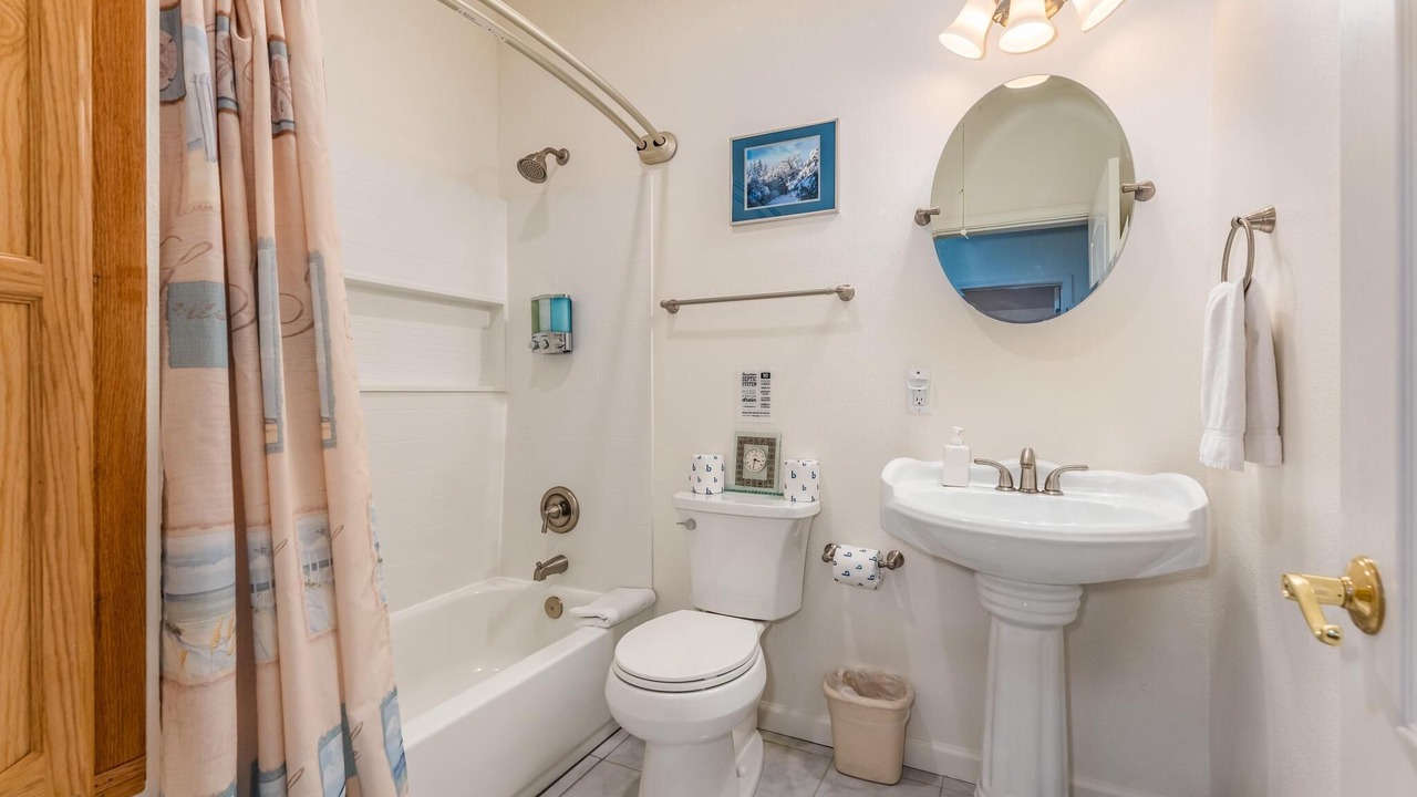 Photo of Bathroom in Oakhurst