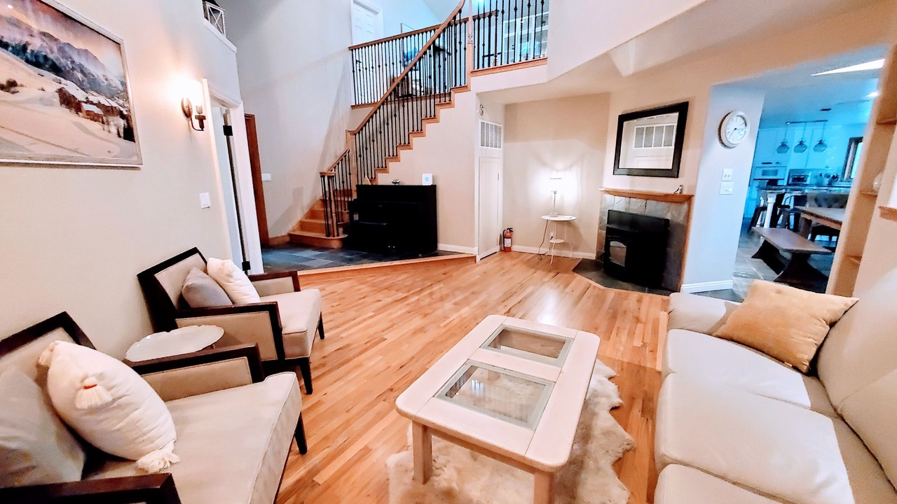 Photo of Bedroom in Galena Forest Estates