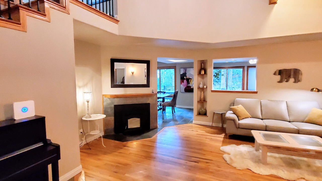 Photo of Bedroom in Galena Forest Estates