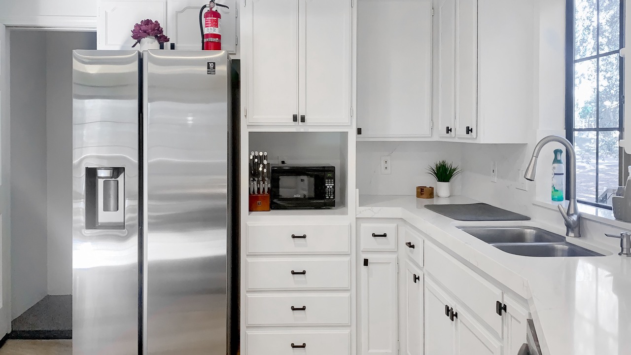 Photo of Kitchen in Groveland