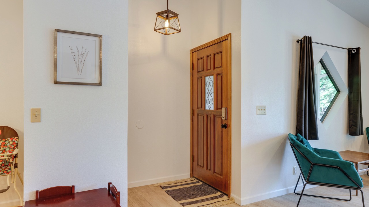 Photo of Bedroom in Groveland