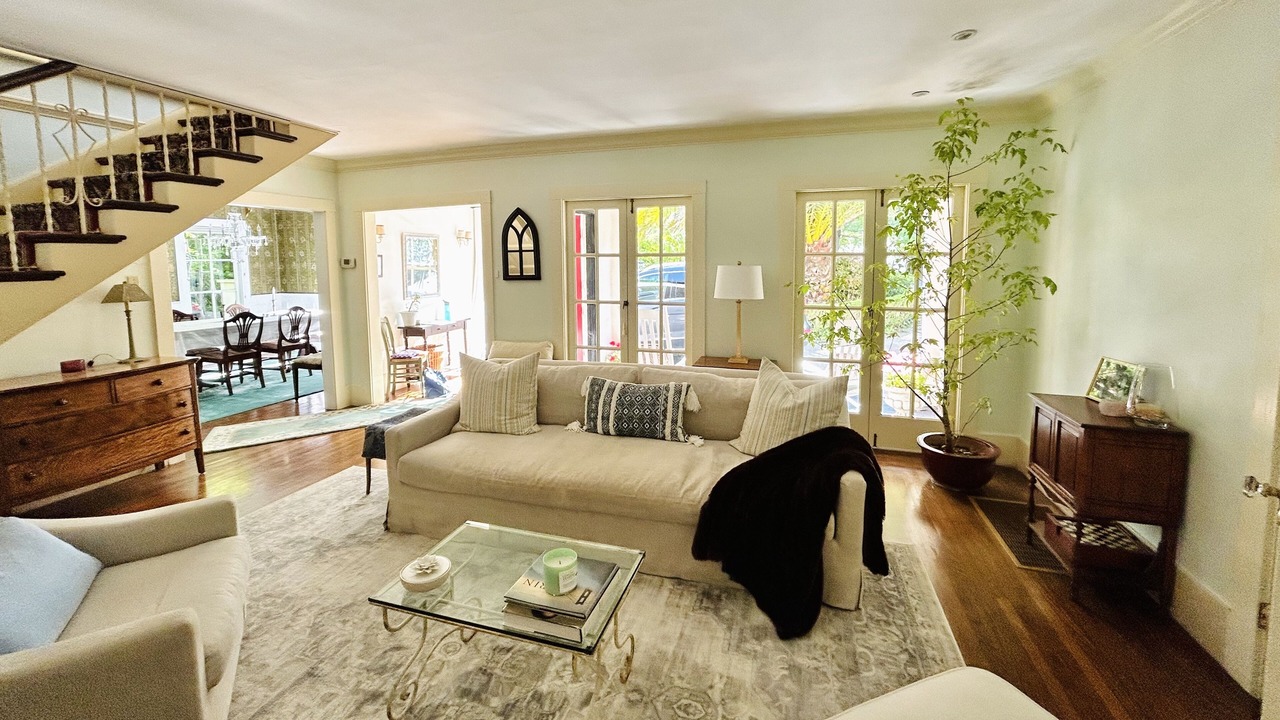 Photo of Livingroom in San Anselmo
