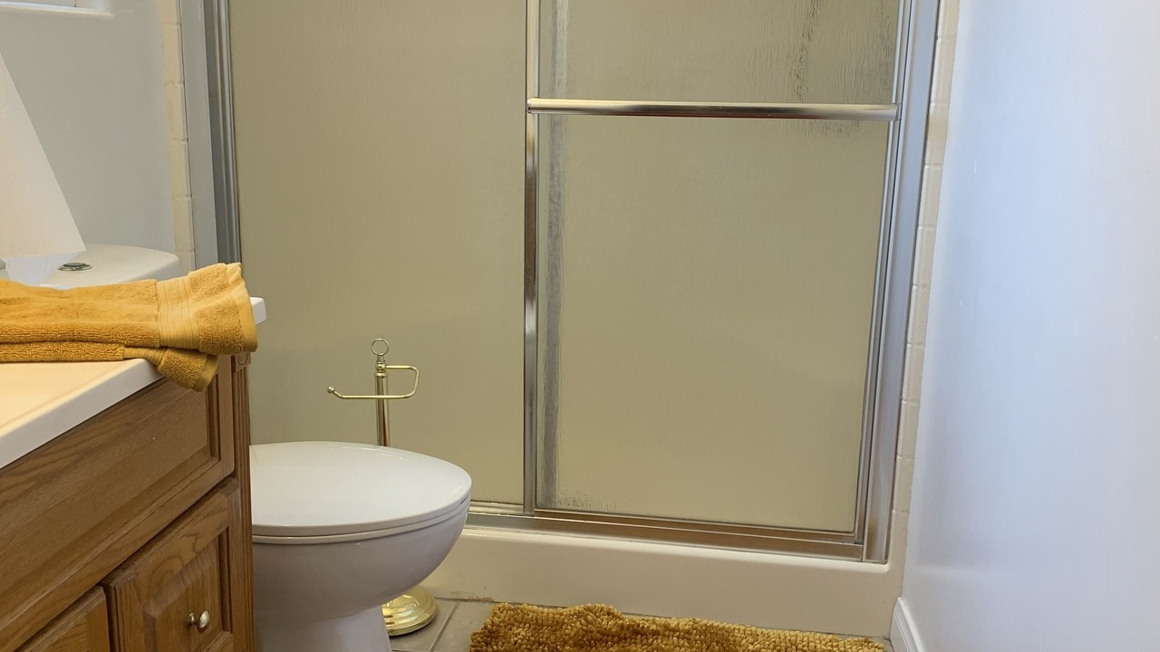 Photo of Bathroom in Greenacres