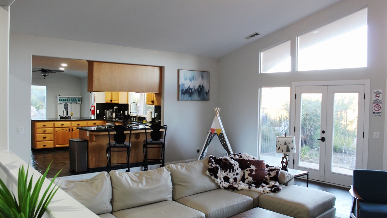 Photo of Livingroom in Yosemite Lakes