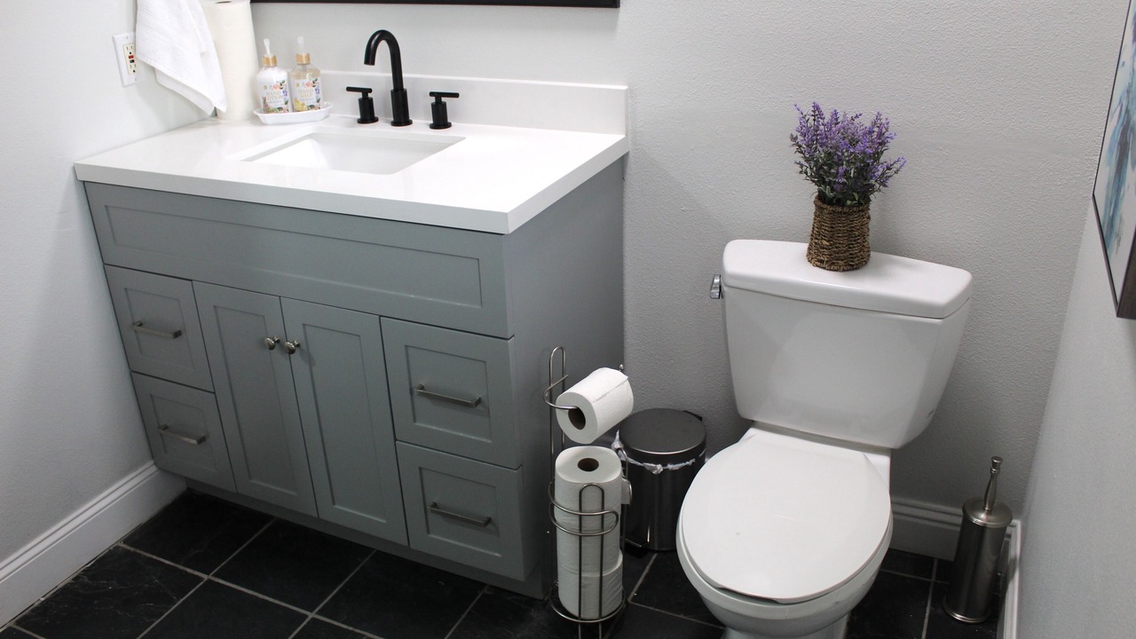 Photo of Bathroom in Yosemite Lakes