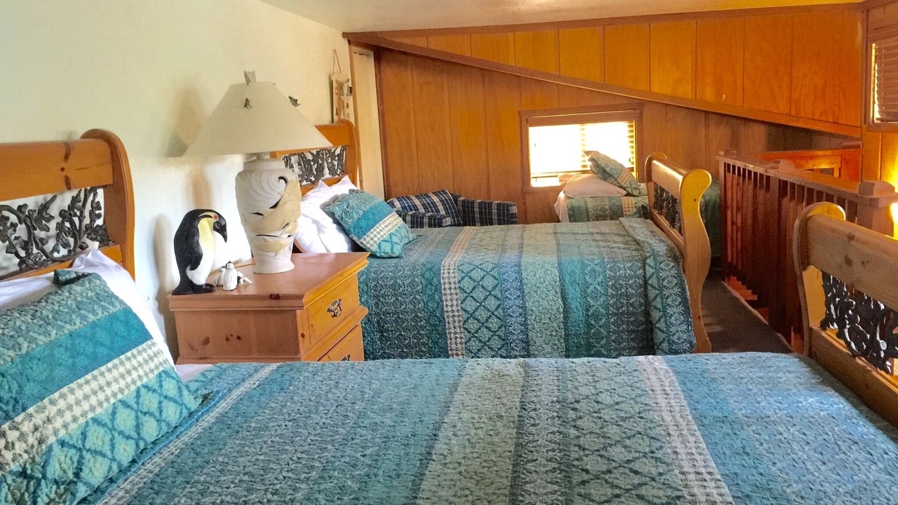 Photo of Bedroom in Bass Lake