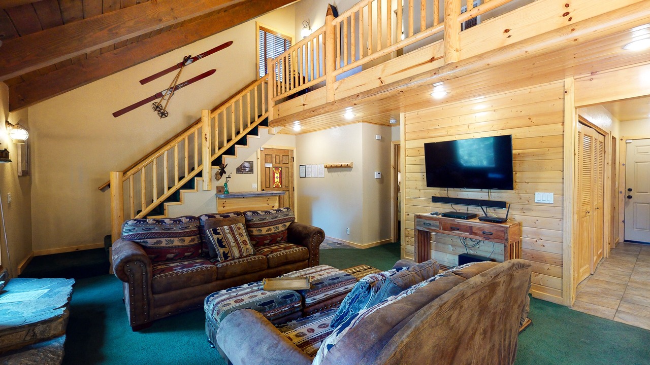Photo of Livingroom in Fish Camp