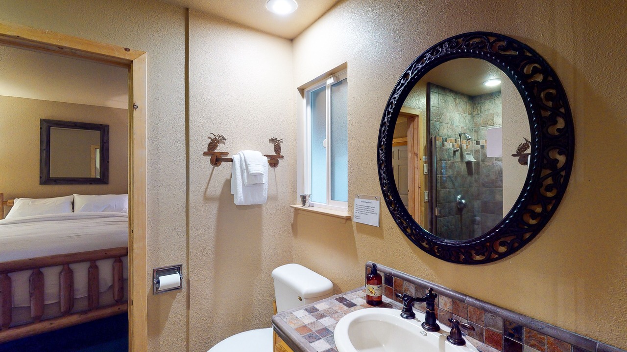 Photo of Bathroom in Fish Camp