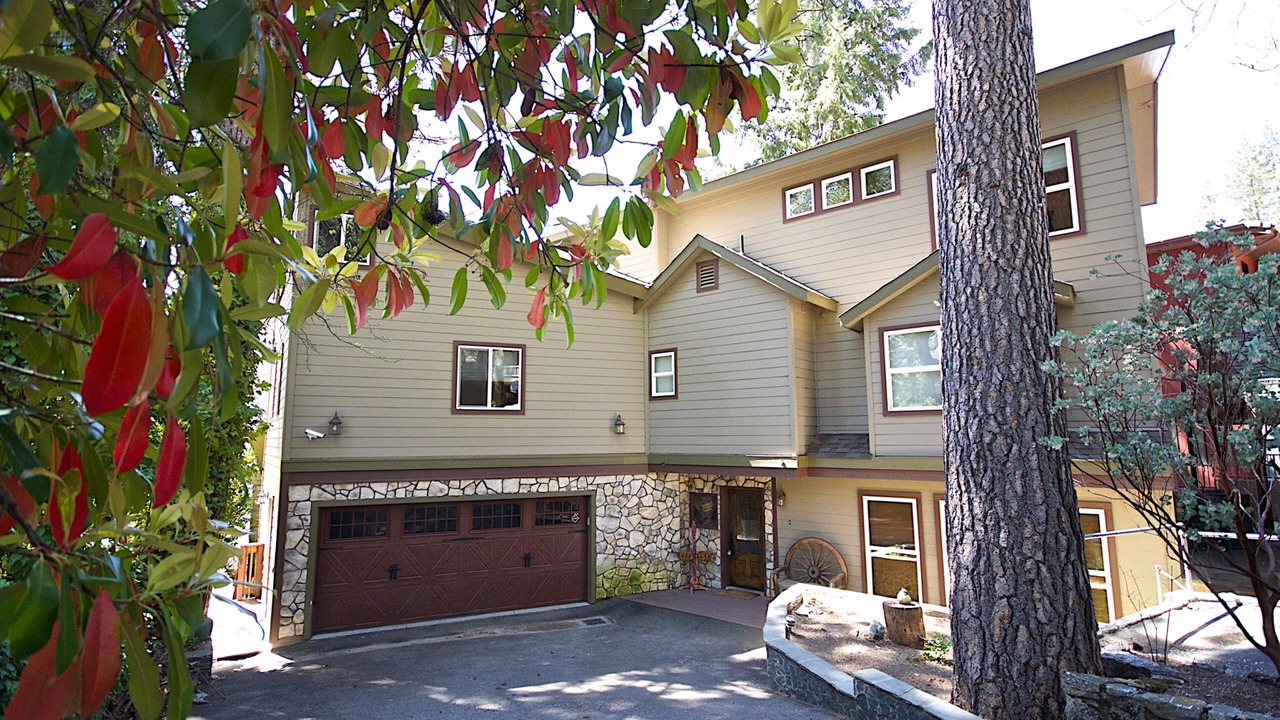 Photo of Outdoor in Bass Lake