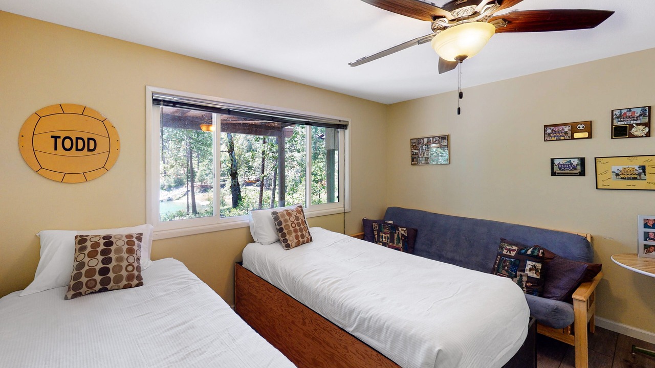 Photo of Bedroom in Bass Lake