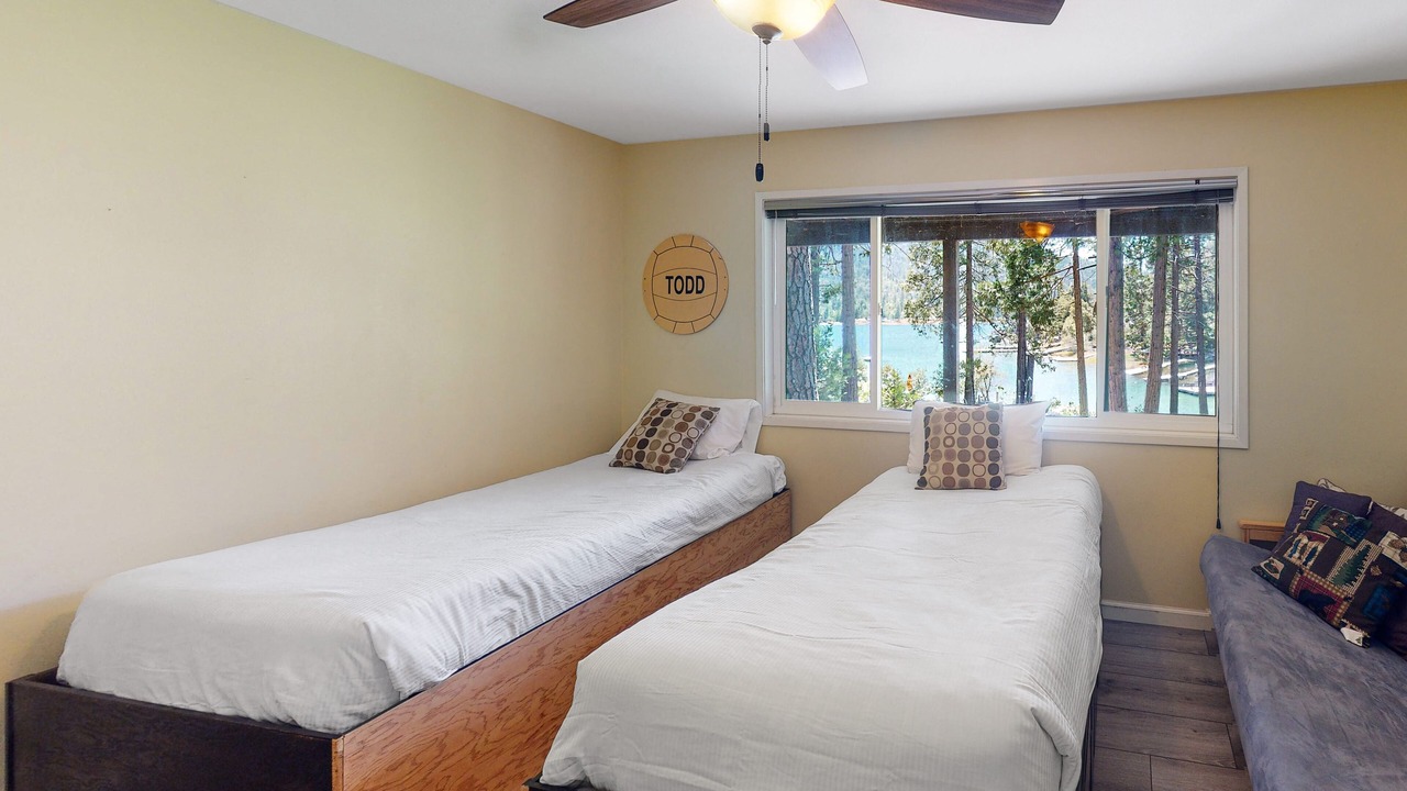 Photo of Bedroom in Bass Lake