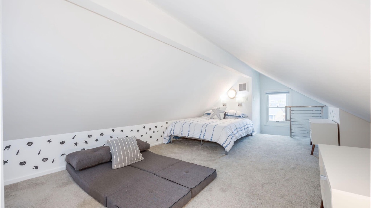 Photo of Bedroom in Half Moon Bay