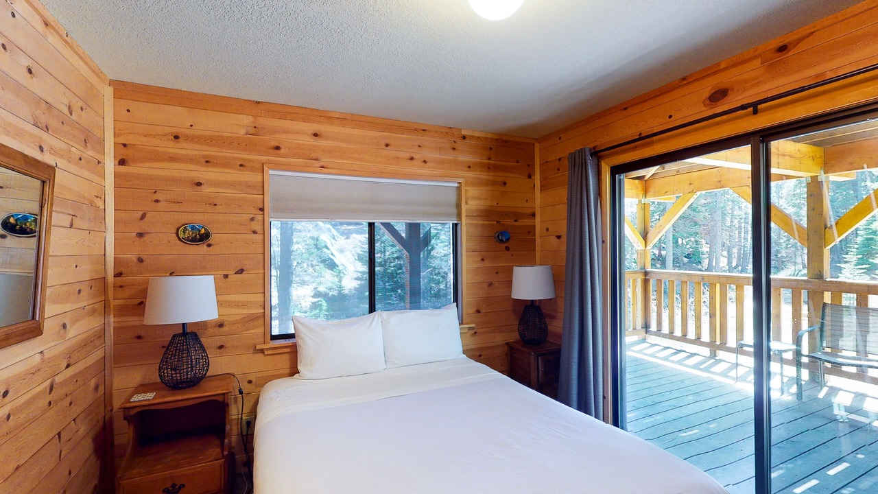 Photo of Bedroom in Fish Camp