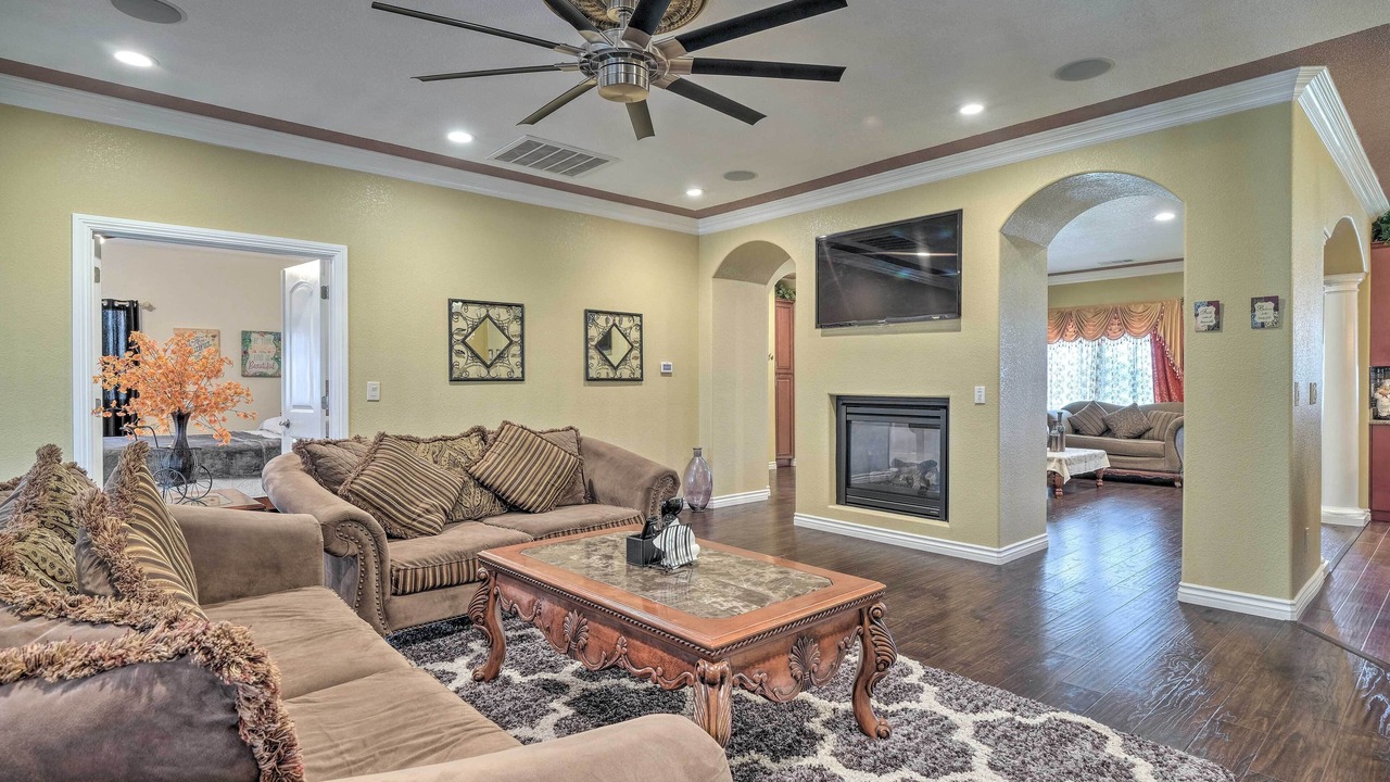 Photo of Livingroom in Manteca