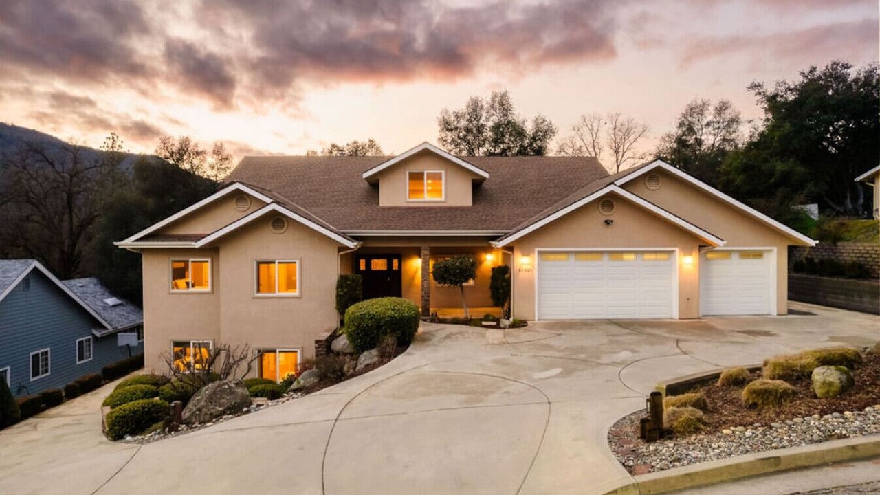 Photo of Outdoor in Oakhurst