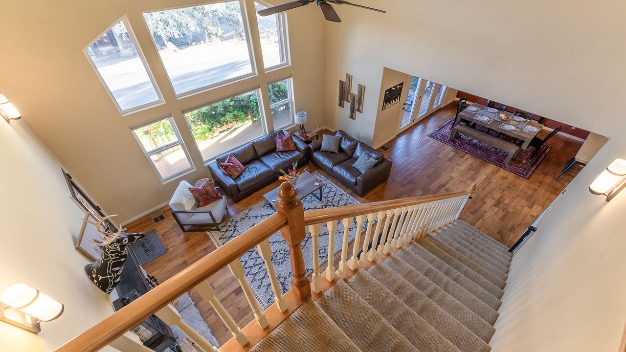 Photo of Livingroom in Kernville