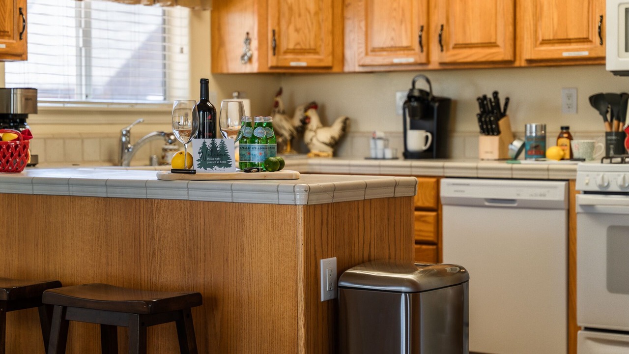 Photo of Kitchen in Kernville