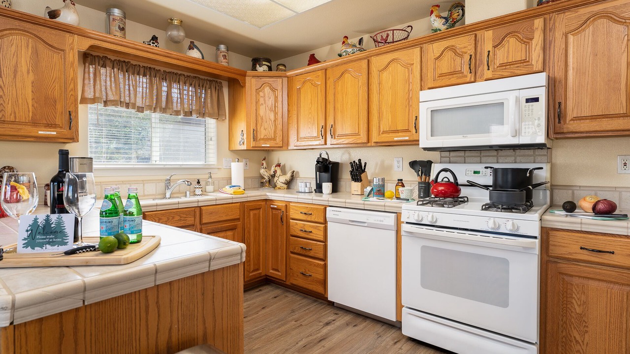 Photo of Kitchen in Kernville