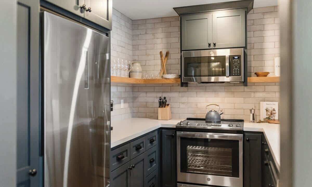Photo of Kitchen in Tahoe Valley