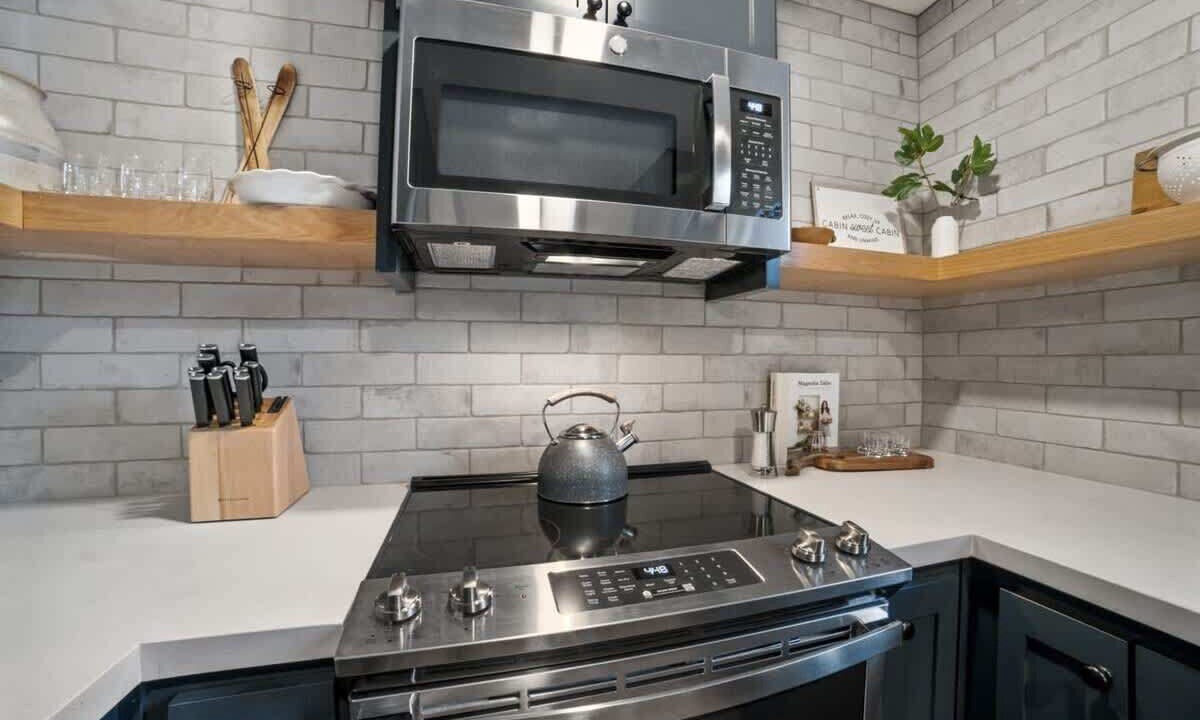 Photo of Kitchen in Tahoe Valley