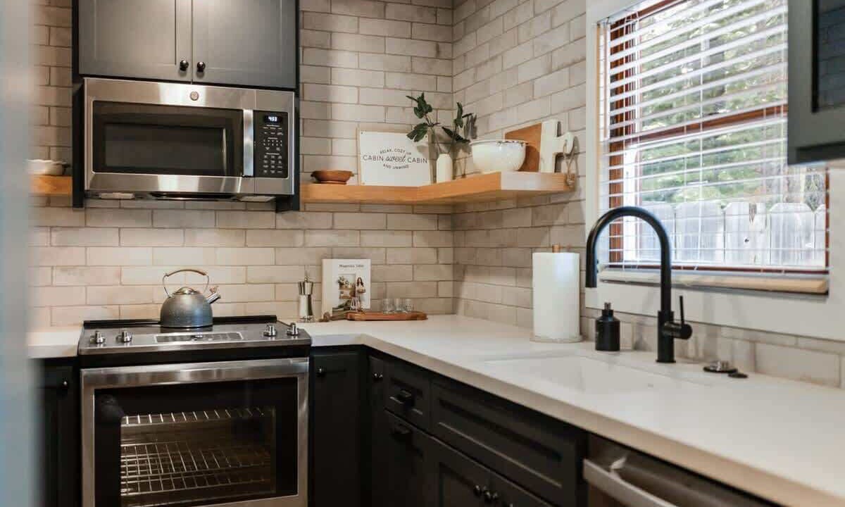 Photo of Kitchen in Tahoe Valley