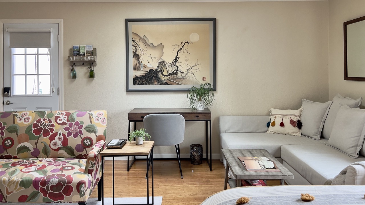 Photo of Livingroom in Castro Valley
