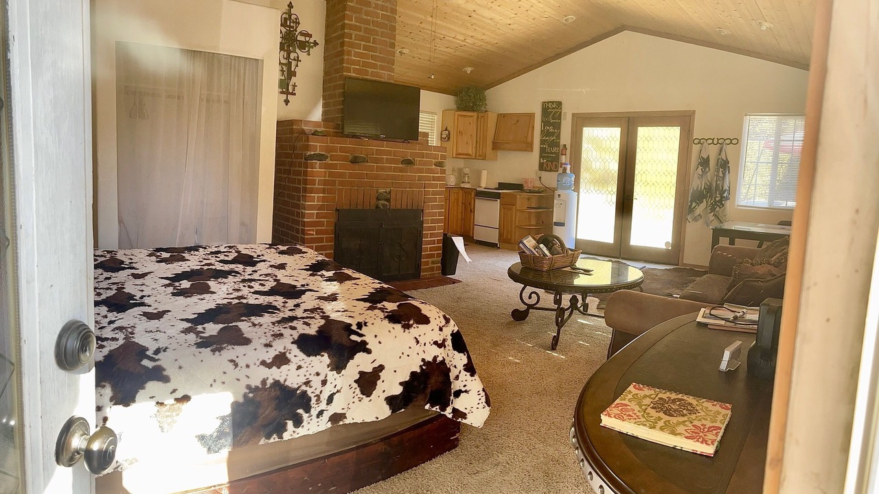 Photo of Bedroom in Three Rivers