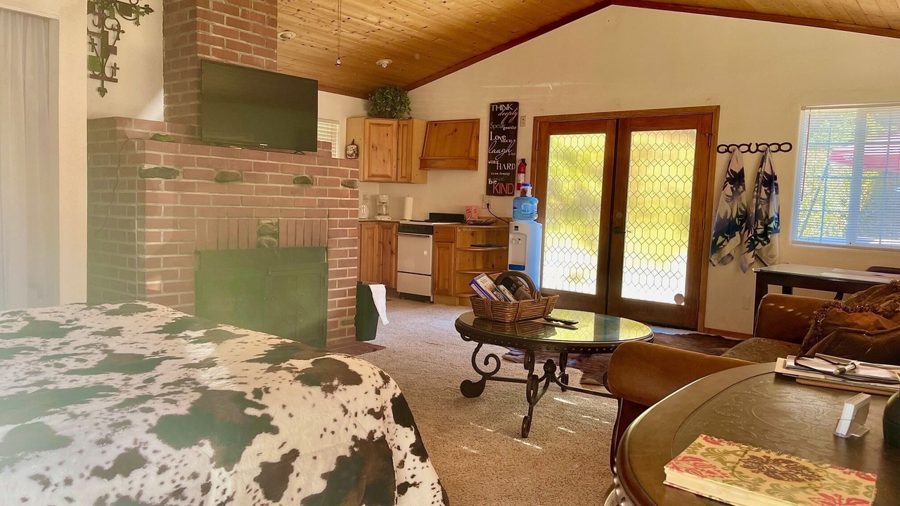 Photo of Bedroom in Three Rivers