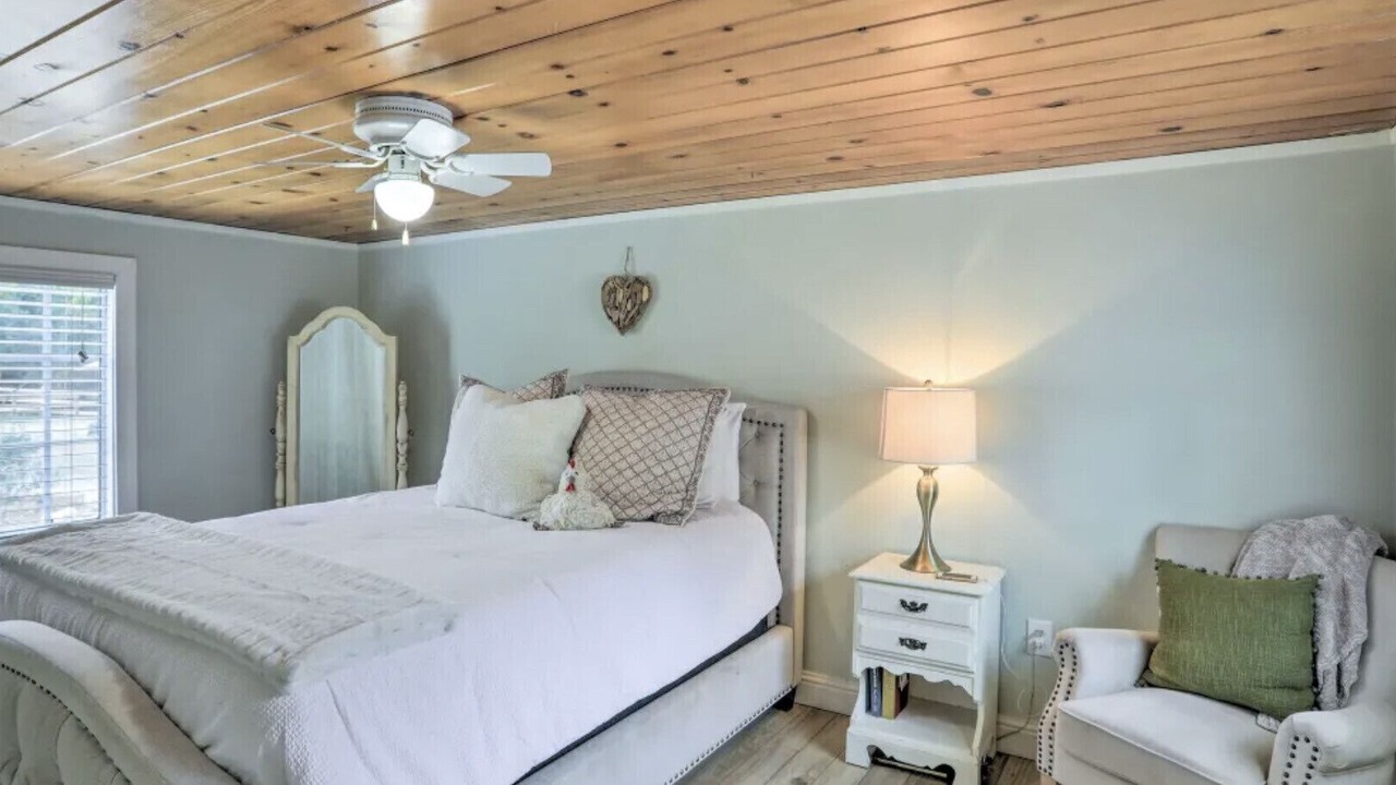 Photo of Bedroom in Callender