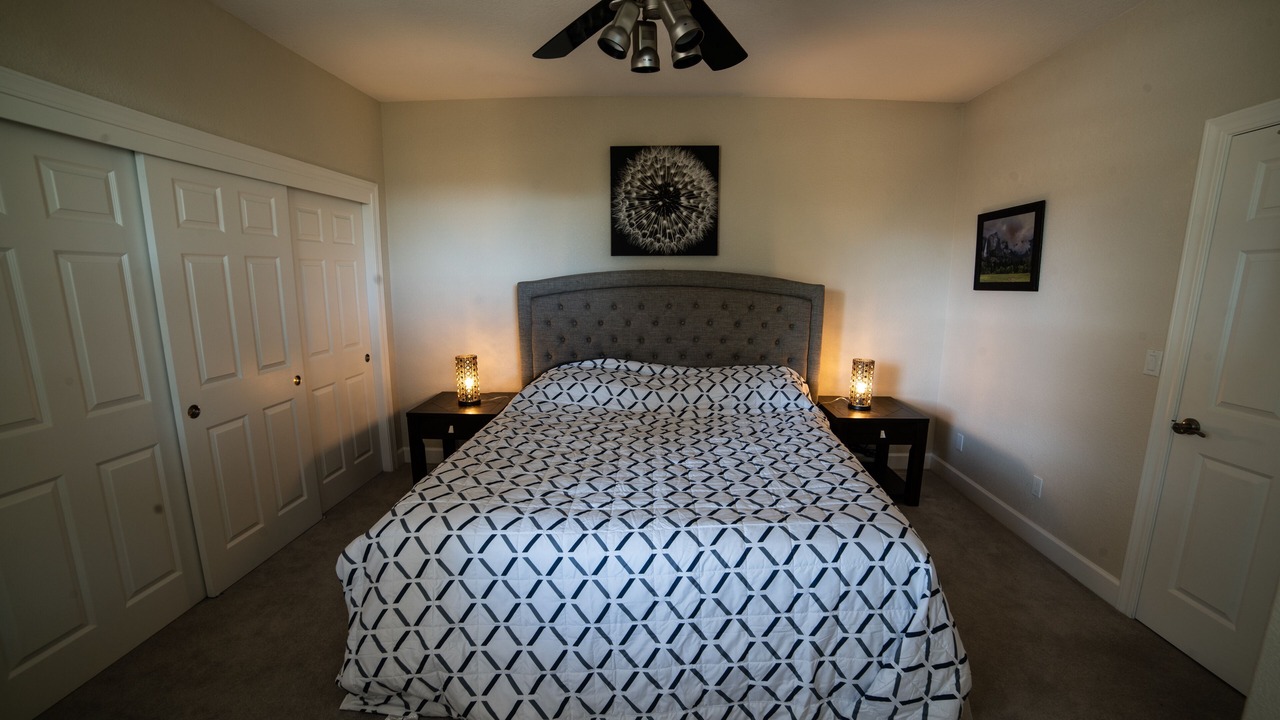 Photo of Bedroom in Groveland