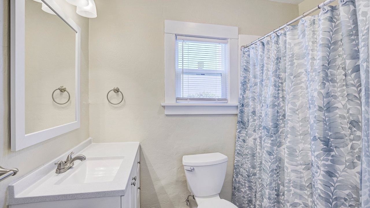 Photo of Bathroom in Lodi
