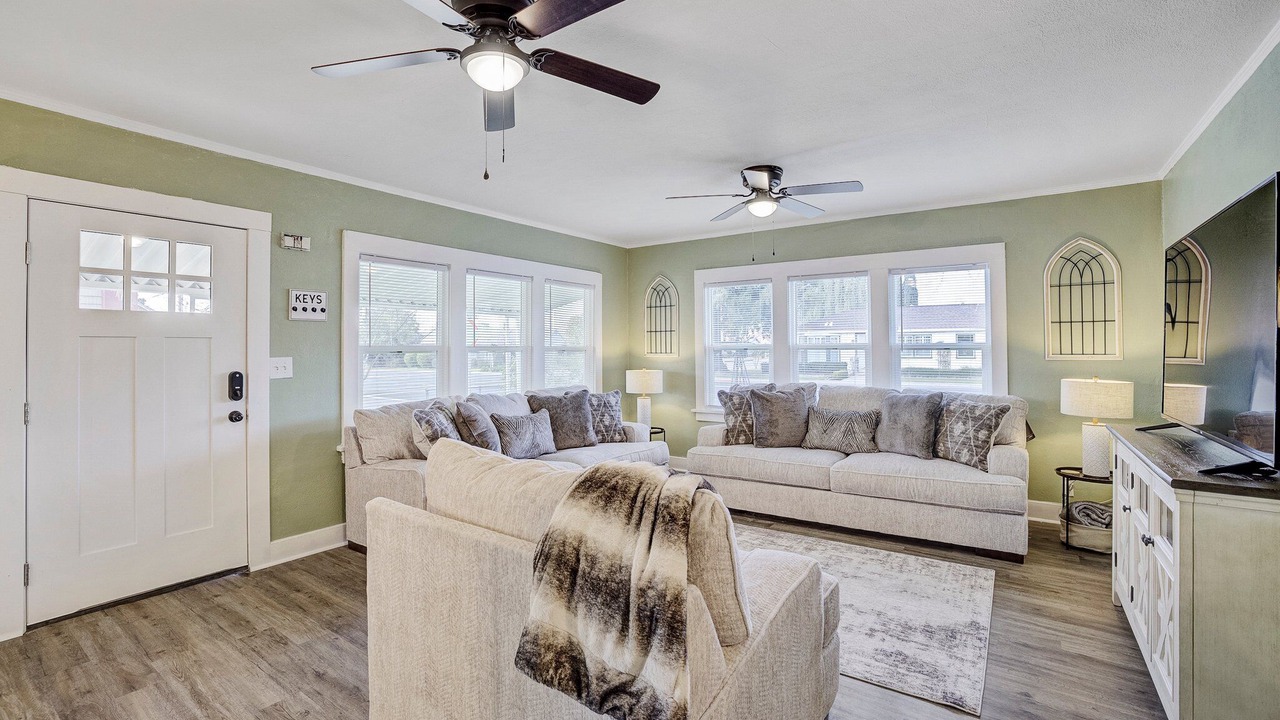 Photo of Livingroom in Lodi