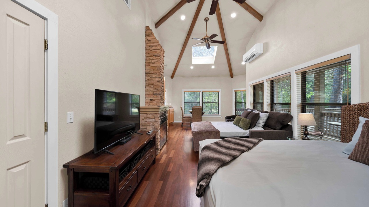 Photo of Bedroom in O'Brien