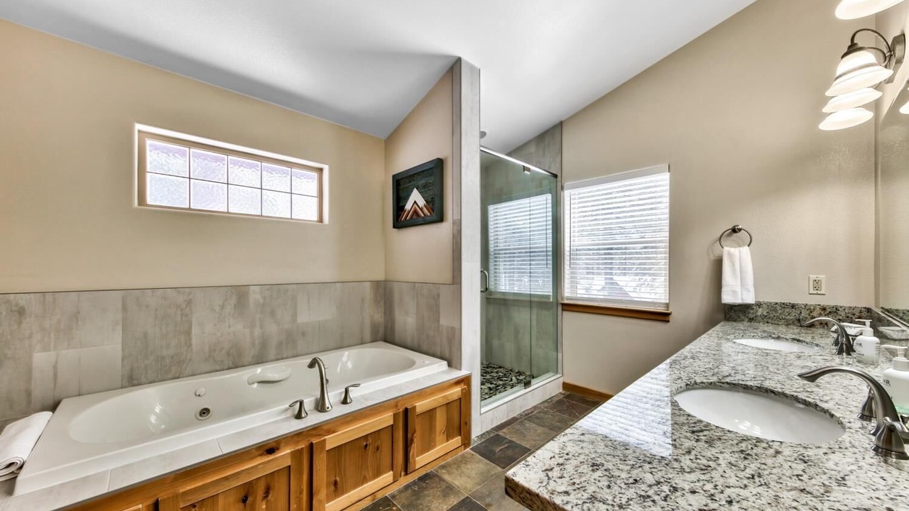 Photo of Bathroom in Pioneer Trail