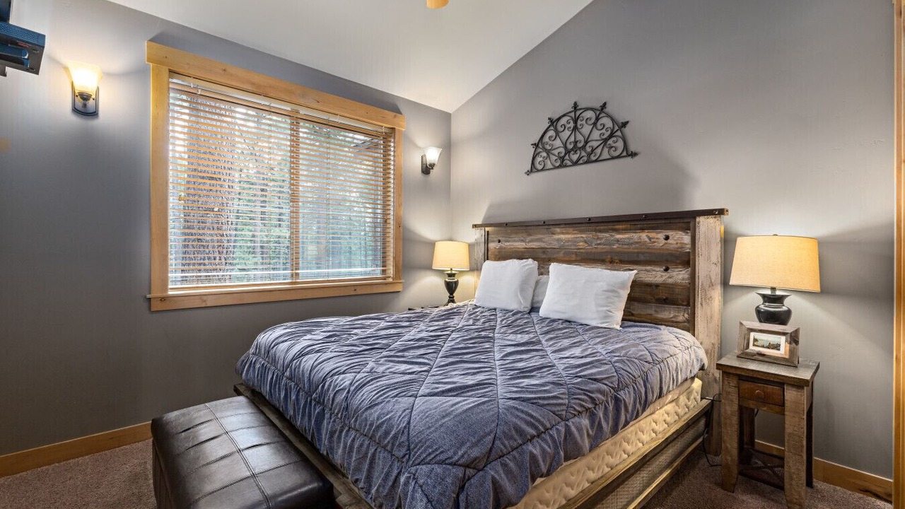 Photo of Bedroom in South Lake Tahoe