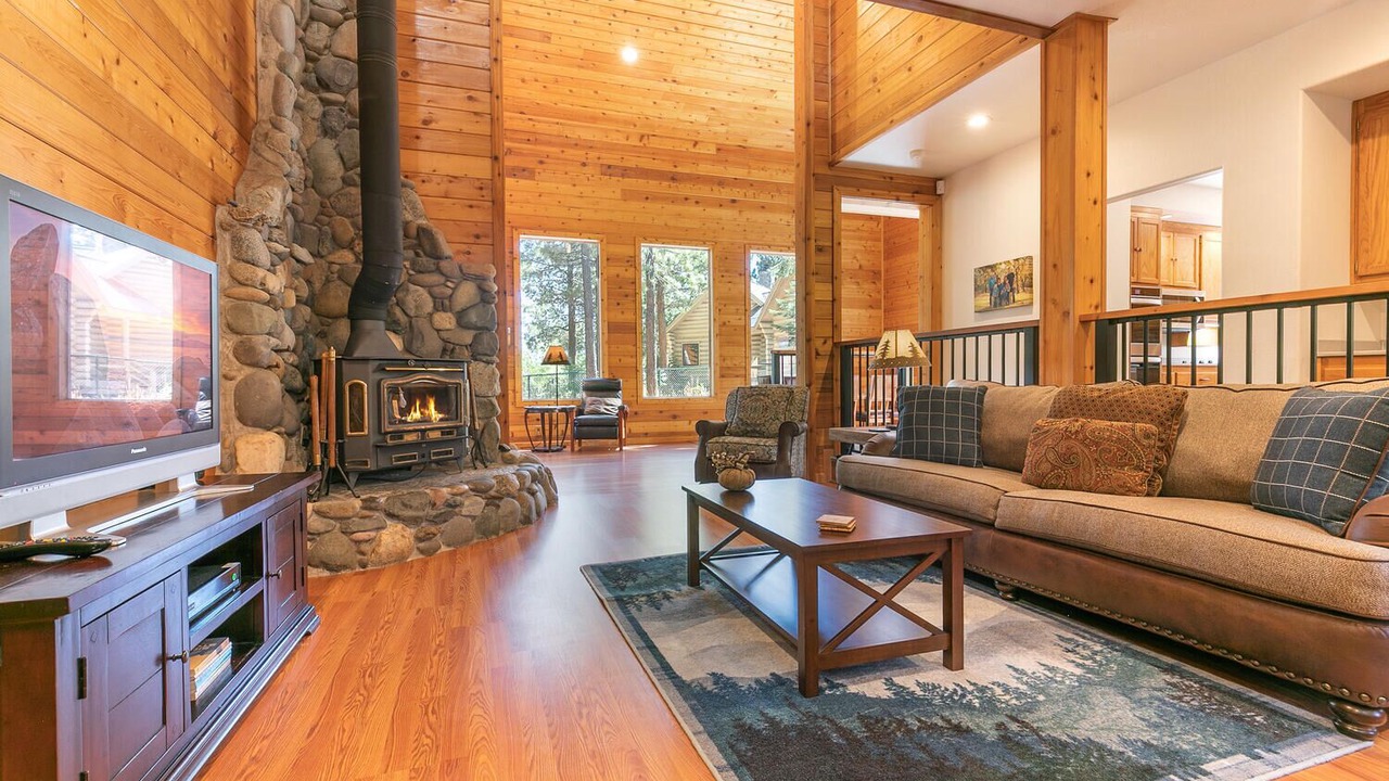 Photo of Livingroom in Truckee
