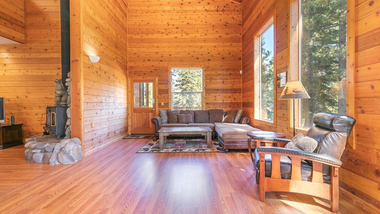 Photo of Livingroom in Truckee