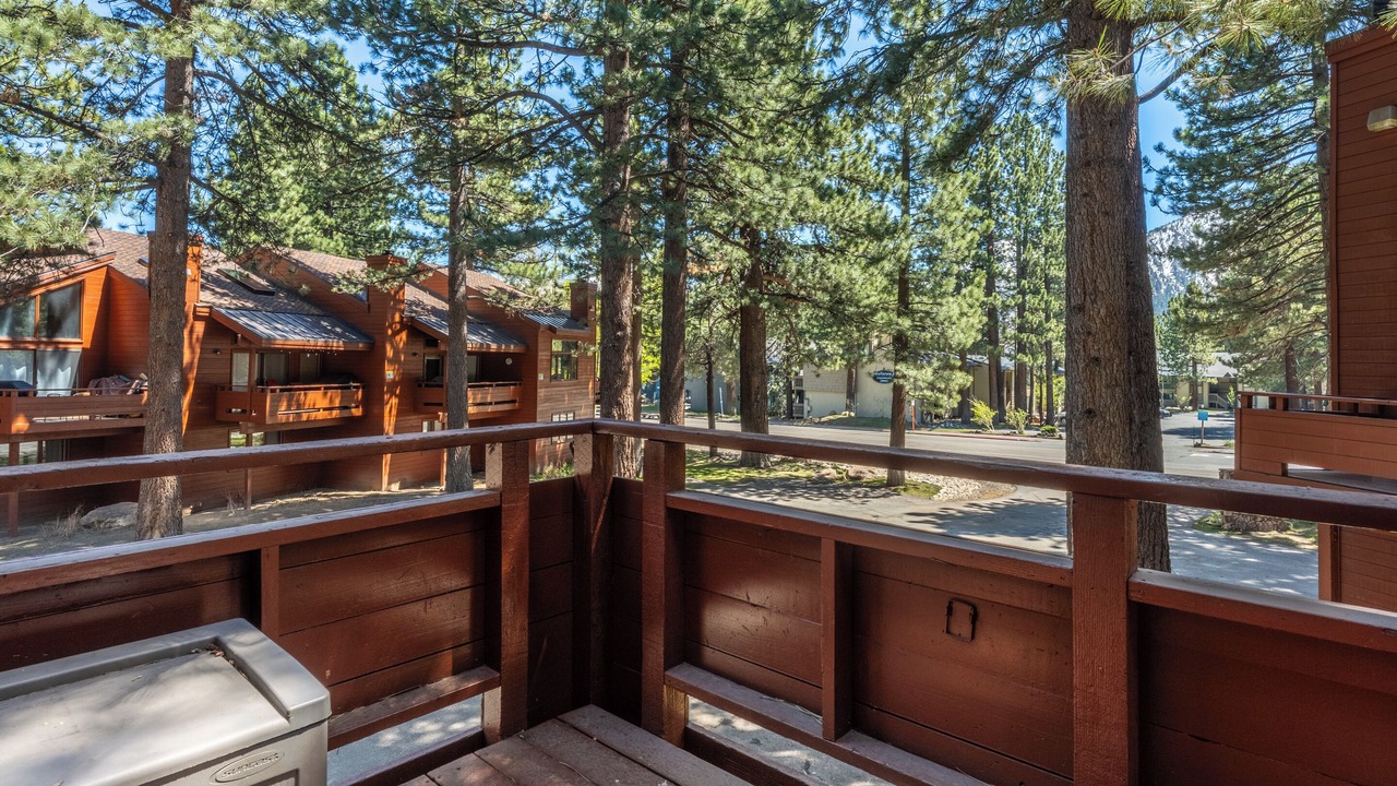 Photo of Bedroom in Mammoth Lakes